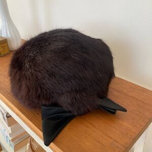 Morgans mink fur hat with bow vintage from 1950s or 1960s